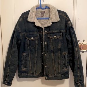 H&M Men’s Sherpa Lined Jean Jacket Size Medium